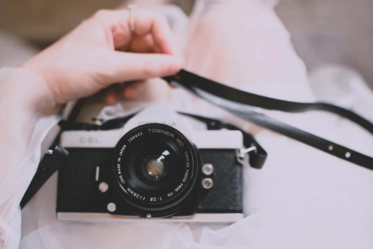 Uchwycić napięcie wygranej: światło, emocje i glamour w polskich salonach gry