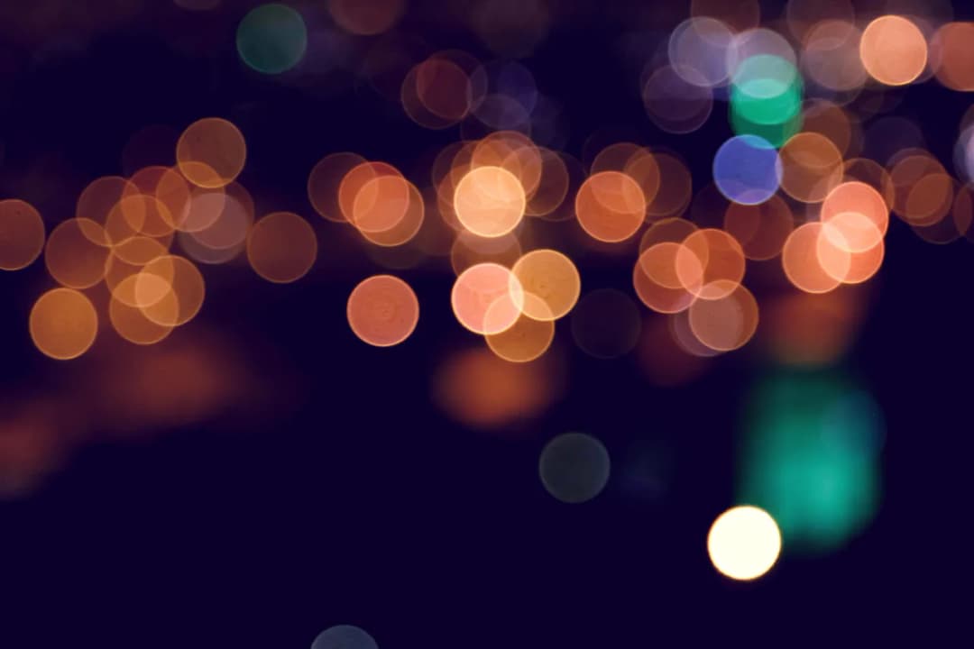 Jak zrobić zdjęcie z rozmytym tłem i uzyskać profesjonalny efekt