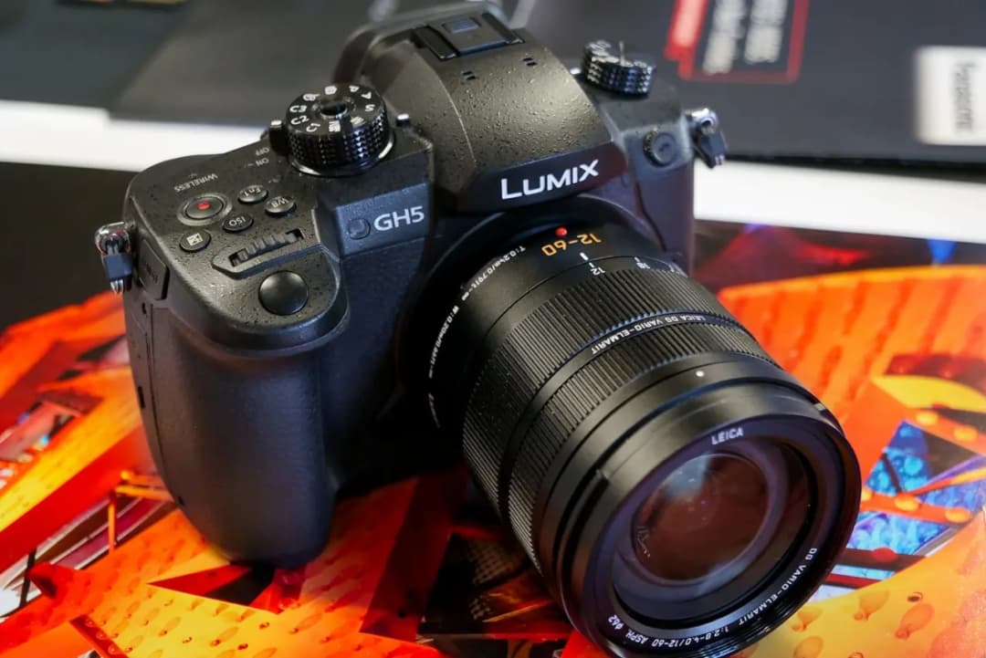 Najlepsze obiektywy do Panasonic GH5: Jak wybrać idealny do filmowania i fotografii